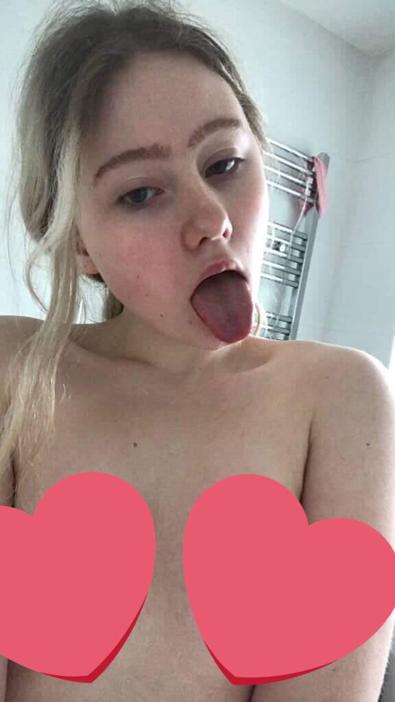 PrincessRoseA16's tweet photo. Looking to trade nudes/for slaves. If you're interested then send me a dick pic immediately. And retweet.    #anal #ass #pussy #tits #titties #boobs #assplay #slut #whore #cumslut #cum #dick #jailbait #nudes #naked #fuckme #twerk #porn #horny #young #sex #slaves #trade #abs https://t.co/7bQO9GnQfm