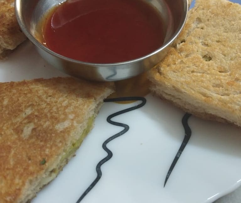 LiveLifeForev10's tweet photo. Chicken Sandwich🥪❤️.
.
.
.
.
.
#chickensandwich #chicken #foodie #sandwich #food #foodstagram #foodie #tunasandwich #foodphotography #sandwiches #breakfast #instafood #chickenrecipes #delicious #brownbread #homemadechickensandwich #livelifeforevertv❤ #followers #followme https://t.co/waVvtx1POg