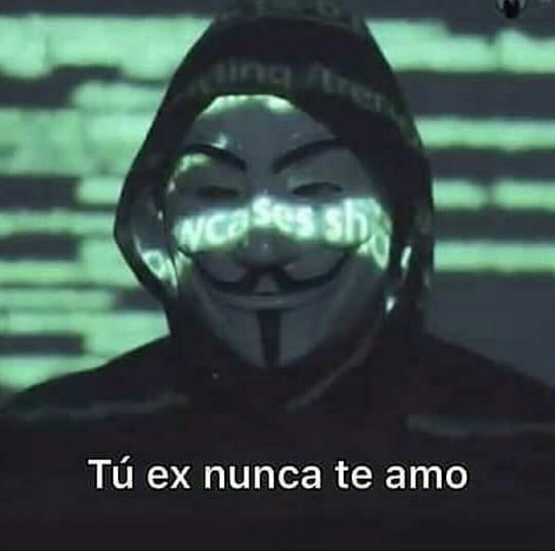 SiverioMoises's tweet photo. Anonymous contándome en una peda todo lo que descubrio de mi ex. 
#Anonymuos https://t.co/2Zc4GXBpWB