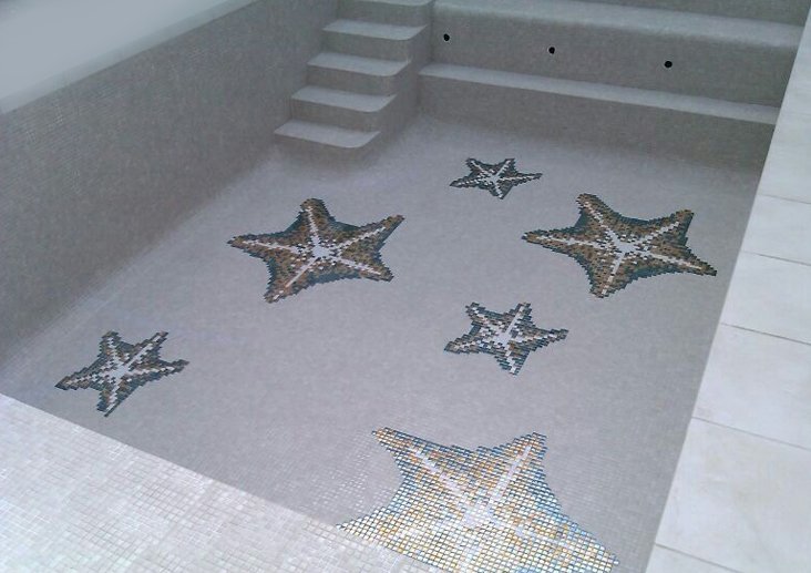 ShowRoomBarral's tweet photo. Con @HISBALITmosaico podrás convertir tu piscina💦 en una obra única. Con dibujos, motivos, diseños... ¿a qué esperas? Pregúntanos😜 https://t.co/tibfobN6YU #gresite #piscina #showroombarral #mosaico #hisbalit #vidrio #vidrioecologico #revestimiento #diseño #calidad #eco #barral https://t.co/gXCH9PFweI