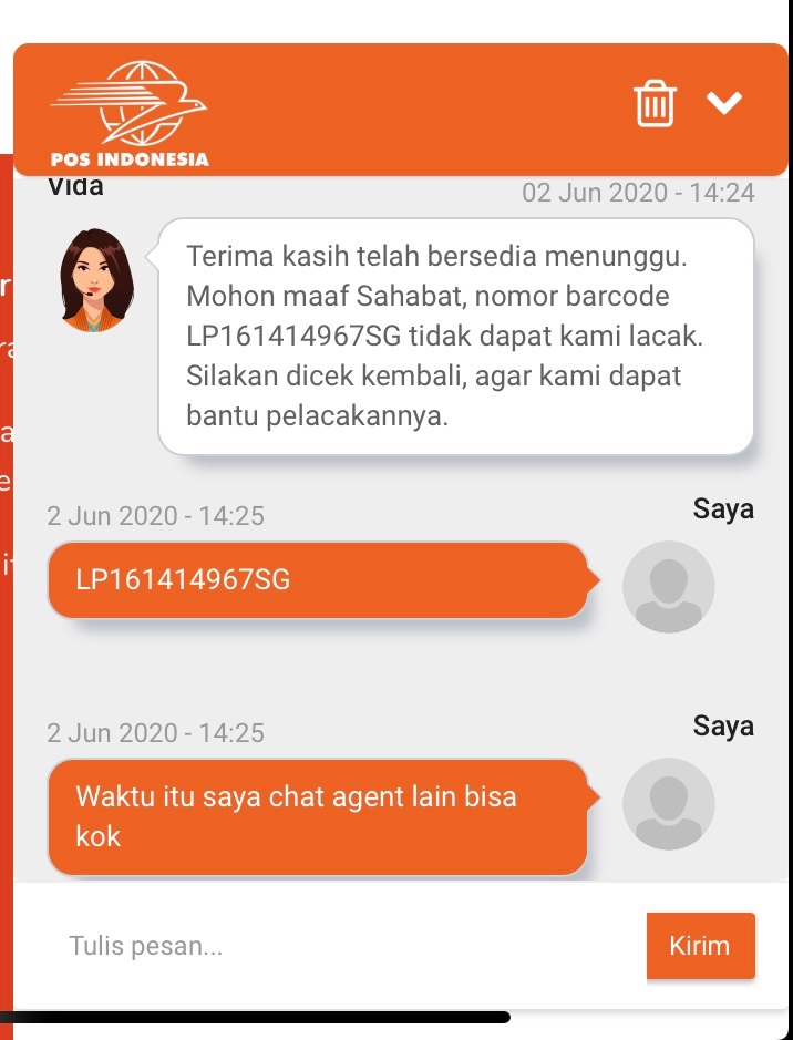 JessicaSu_8's tweet photo. @PosIndonesia tolong dong bantu paket saya yang ga tau ada dimana, customer service chat juga kayaknya ga mau nanggepin. Mau bayar pajak katanya udah expired, kontak chat sekarang ga ada nomor resi paket saya. https://t.co/fqxyc78aJt