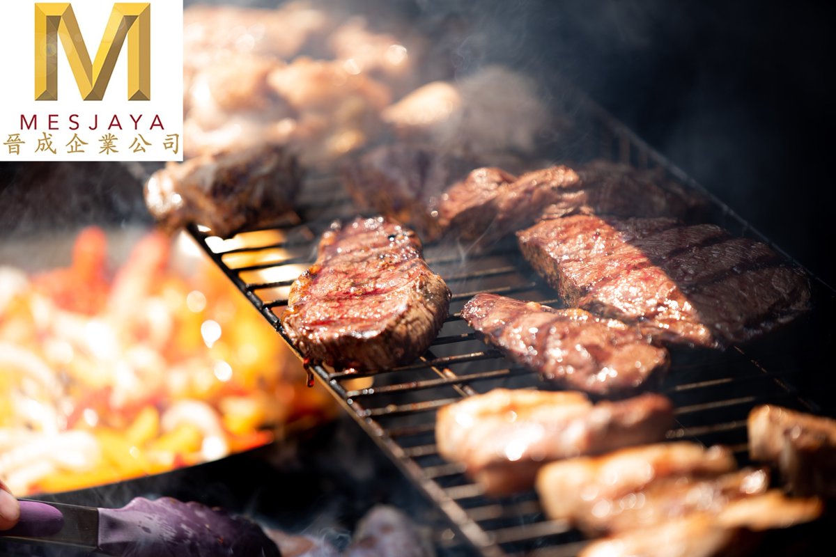 Enjoy barbecue with your family and friends by using our easy ignite BBQ charcoal.  🥳

#CHARCOAL #BEST #BBQ #BBQLIFE #BARBECUE #KOREA #MALAYSIA #JAPAN