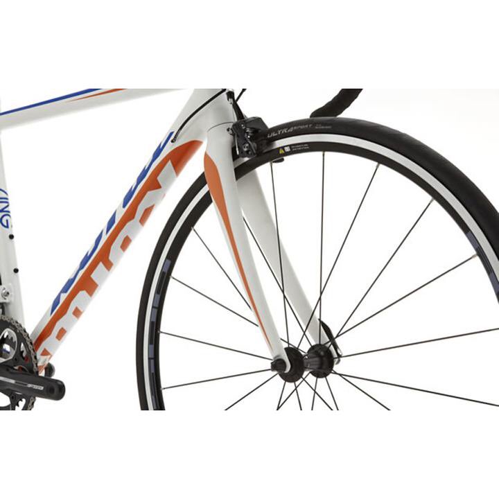 MBWBikeshop's tweet photo. The last Zing left is perfect for someone in the smaller side finding it hard to get a frame that fits. Size 49cm €1100 https://t.co/j0PA4EzvG9 https://t.co/AqV7QZsYFv