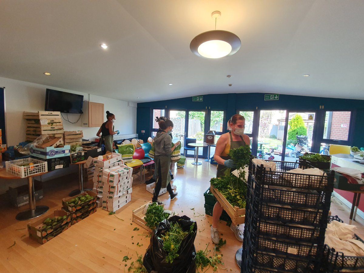 A huge thank you fir coming to our rescue <a href="/BatterseaPwrStn/">Battersea Power Station</a> by funding us , sending top volunteers that made our work so much easier. <a href="/artystar/">ARTY 《★》 AUTHOR STAR !!!</a>  is a true star!