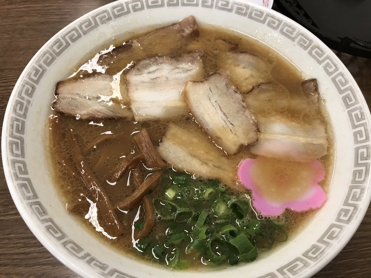 Shumatsukura 神戸てづバ 5 3 4 على تويتر 阪南市の泉善さんの和歌山ラーメン 実にうまいです 本場の和歌山ラーメンが大阪で味わえる それもそのはず あの和歌山の井出商店で修行でされた店長さんのお店だから うーーーんめちゃくちゃうまいぞこれは この Shumatsukura 神戸てづバ 5 3 4 على تويتر 阪南市の泉善さんの和歌山ラーメン 実にうまいです 本場の和歌山ラーメンが大阪で味わえる それもそのはず あの和歌山の井出商店で修行でされた店長さんのお店だから うーーーんめちゃくちゃうまいぞこれは この