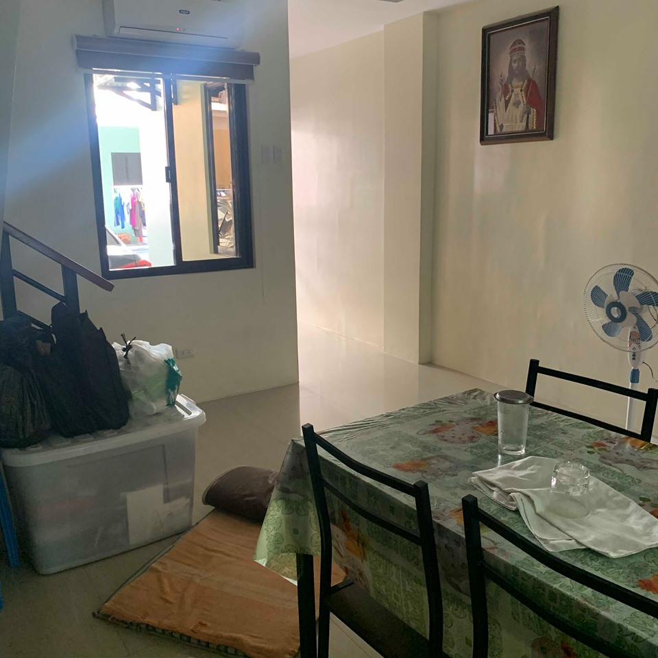 macrealtyservic's tweet photo. Townhouse for Sale in Banawa, Cebu City

3 bedrooms 3 toilets 2 floors 1 balcony 1 multi purpose room 
Semi furnished  
53sqm lot area 89sqm floor area 
Price: 6M

#HouseforSaleCebu
#HouseandLotCebu
#HouseCebuCity

contact:

pscebu8@gmail.com
09209229894 https://t.co/QNHLGo7rMK
