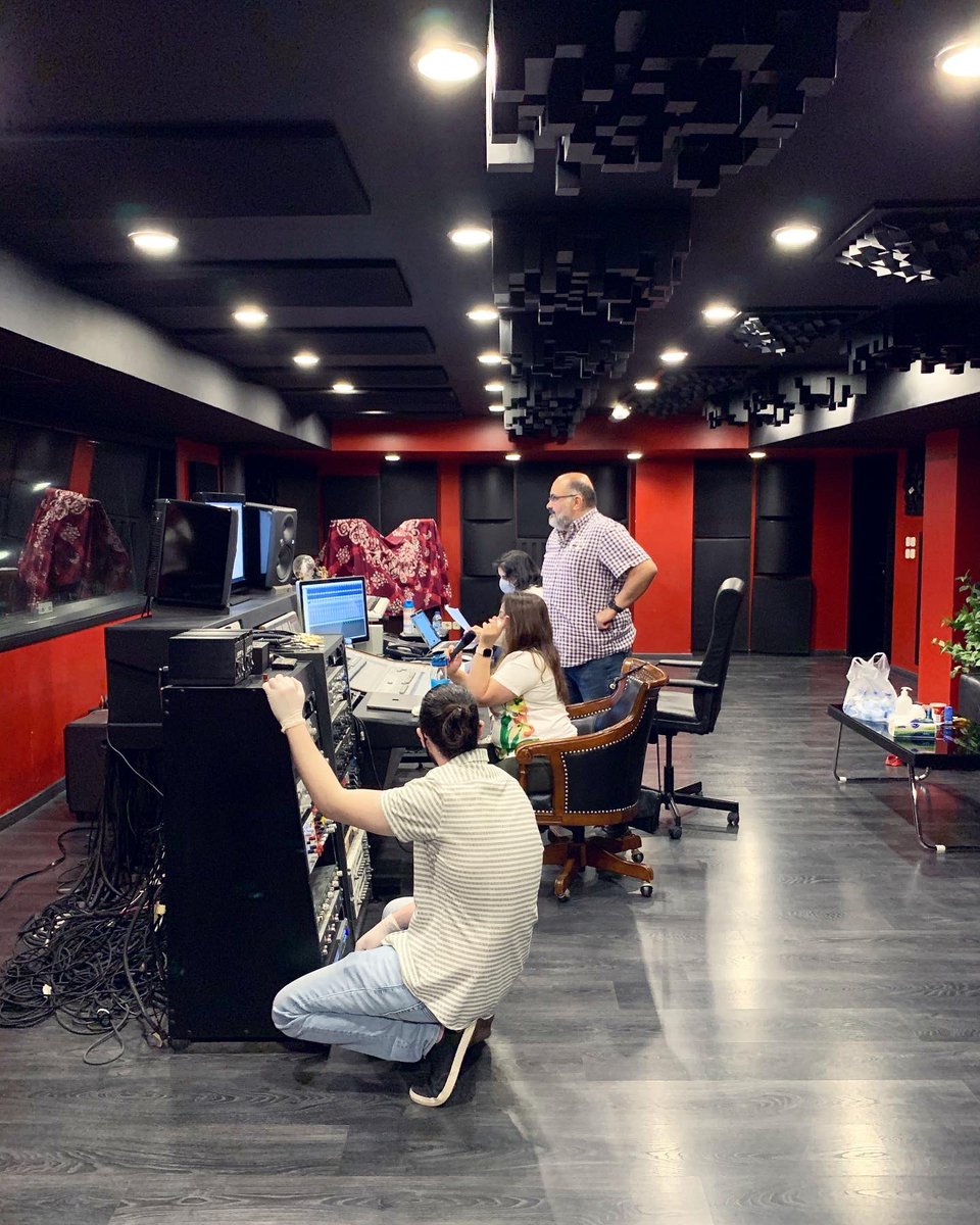 digitalesjo's tweet photo. One of the many studio sessions we had this week! Working hard on a new project..Stay tuned 🎊 https://t.co/bWBqur53Ln