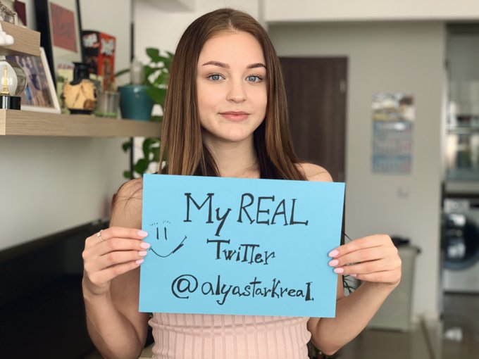 Welcome to my REAL Twitter 😉😋 https://t.co/43WHHPDNUL