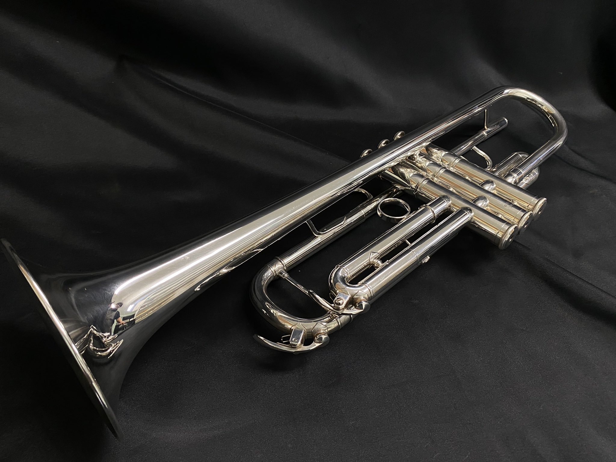 YAMAHAヤマハ　トランペット　YTR-6335HS MV マイクバッカス YTR-6335HSMV Mike Vax | 遠藤管楽器店