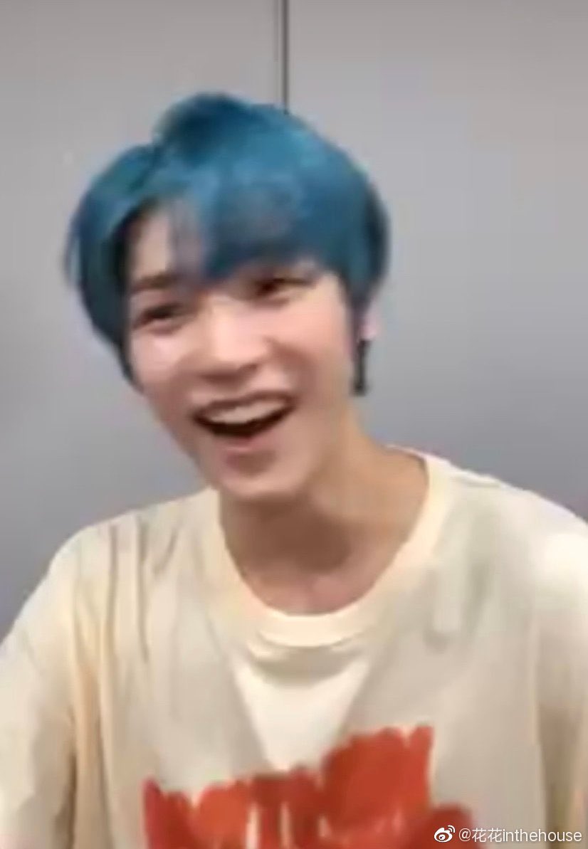 op: taeyong may have too many wifes and girlfriends (fans), so i would like to be taeyong’s husband, the special onetaeyong’s reaction: