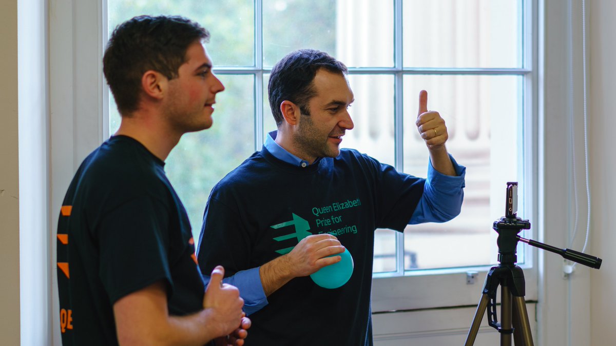 This week is #VolunteersWeek - we want to say a big thank you to our QEPrize Ambassadors! They give up their time to help inspire the next generation of engineers, and they're always keen to learn new skills and share their engineering knowledge 🙌