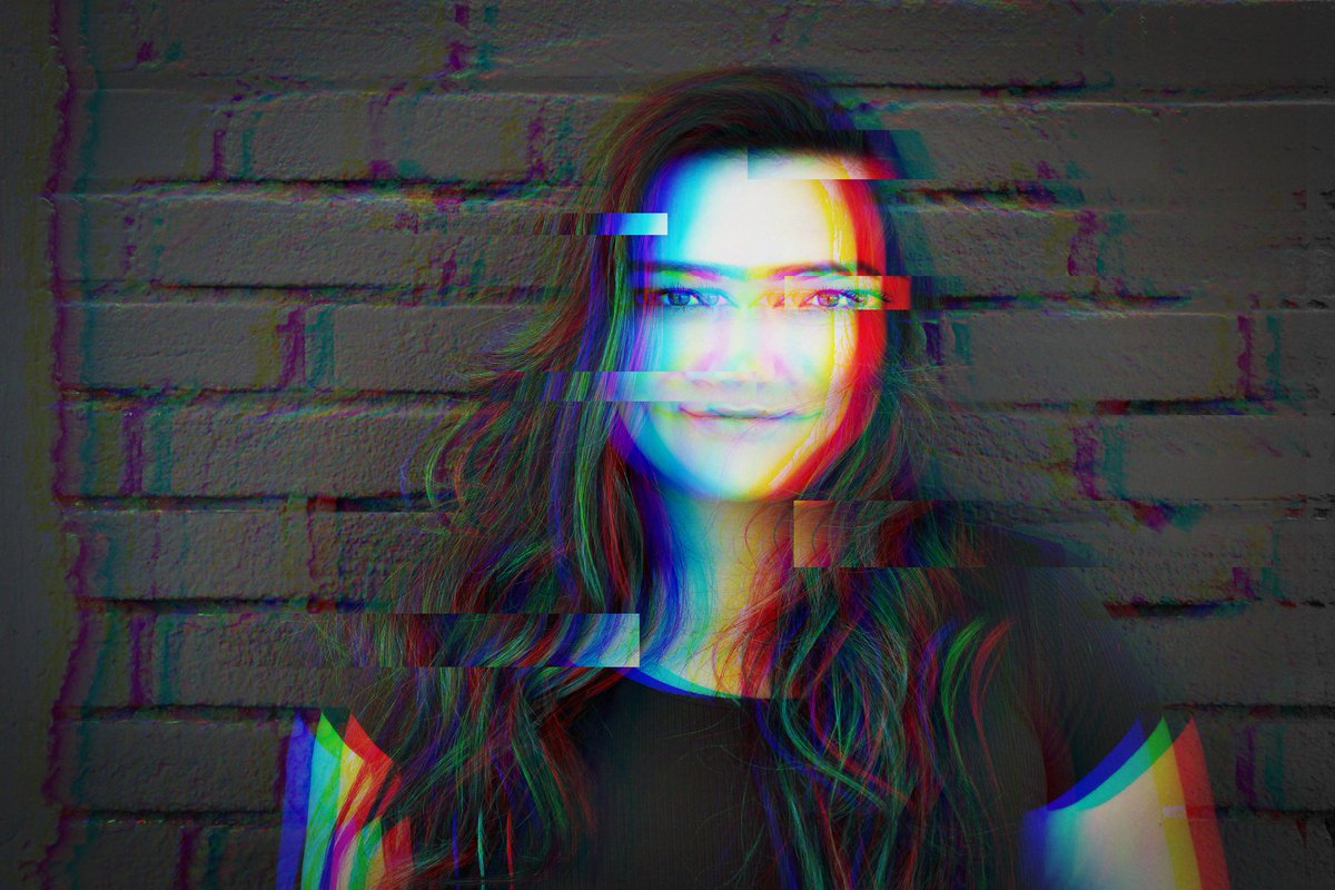 Vectorious3's tweet image. Glitch effect 
Illustration 
#2giugno2020 #2giugno #anonimous #freccetricolori #BlackLifesMatters #facciamorete #AbbraccioTricolore #italiani #Anomymous #lariachetira #Repubblica #BlackLivesMatter #GeorgeFloyd #calminkirkland