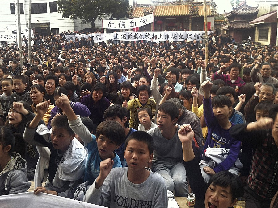 ox_chinacentre's tweet photo. 'China’s Citizenship Challenge: Labour NGOs and the Struggle for Migrant Workers’ Rights' - Małgorzata Jakimów @Durham_SGIA  speaking at online seminar, Thurs 4 June, 5pm. To register, please visit China Centre website
  https://t.co/CqCfX4A20u https://t.co/NzBxi0Gztz