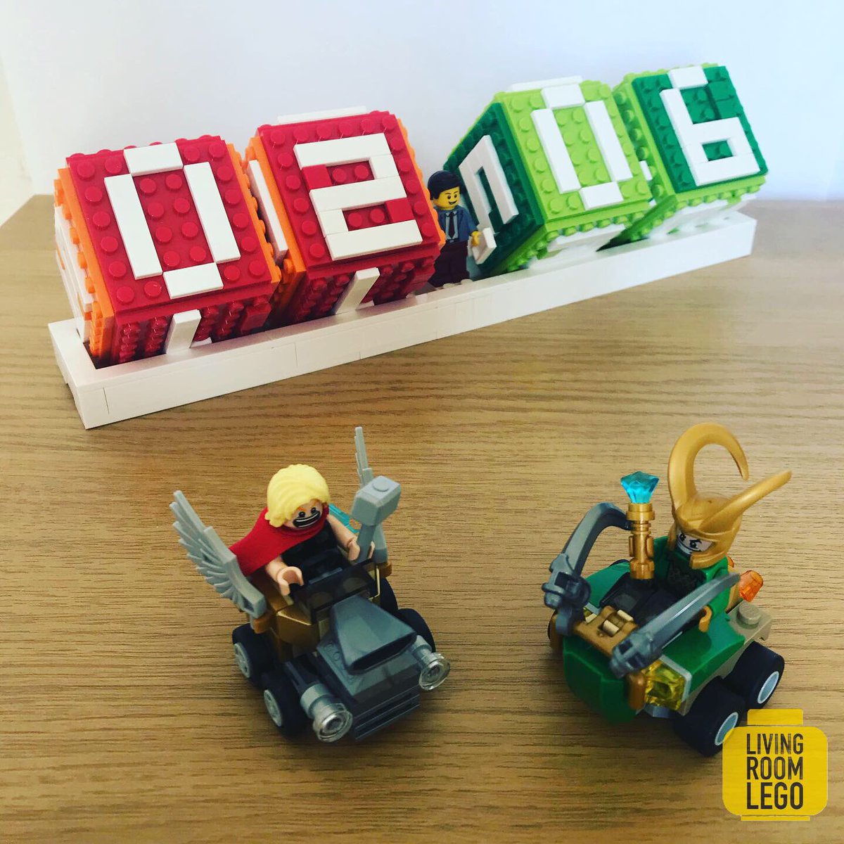 LivingRoomLego's tweet photo. 2 June - Day 48 WFH
Today’s Mighty Micros build for #dailydesktopbuild & #lockdownlego is this @Marvel Super Heroes 76091 Thor vs. Loki set. Brotherly rivalry at its best!
#lego #minifigure #mightymicros #legophoto #superhero #marvel #avengers #thor #loki #thorshammer #hammer https://t.co/kTIPxbN3Fp