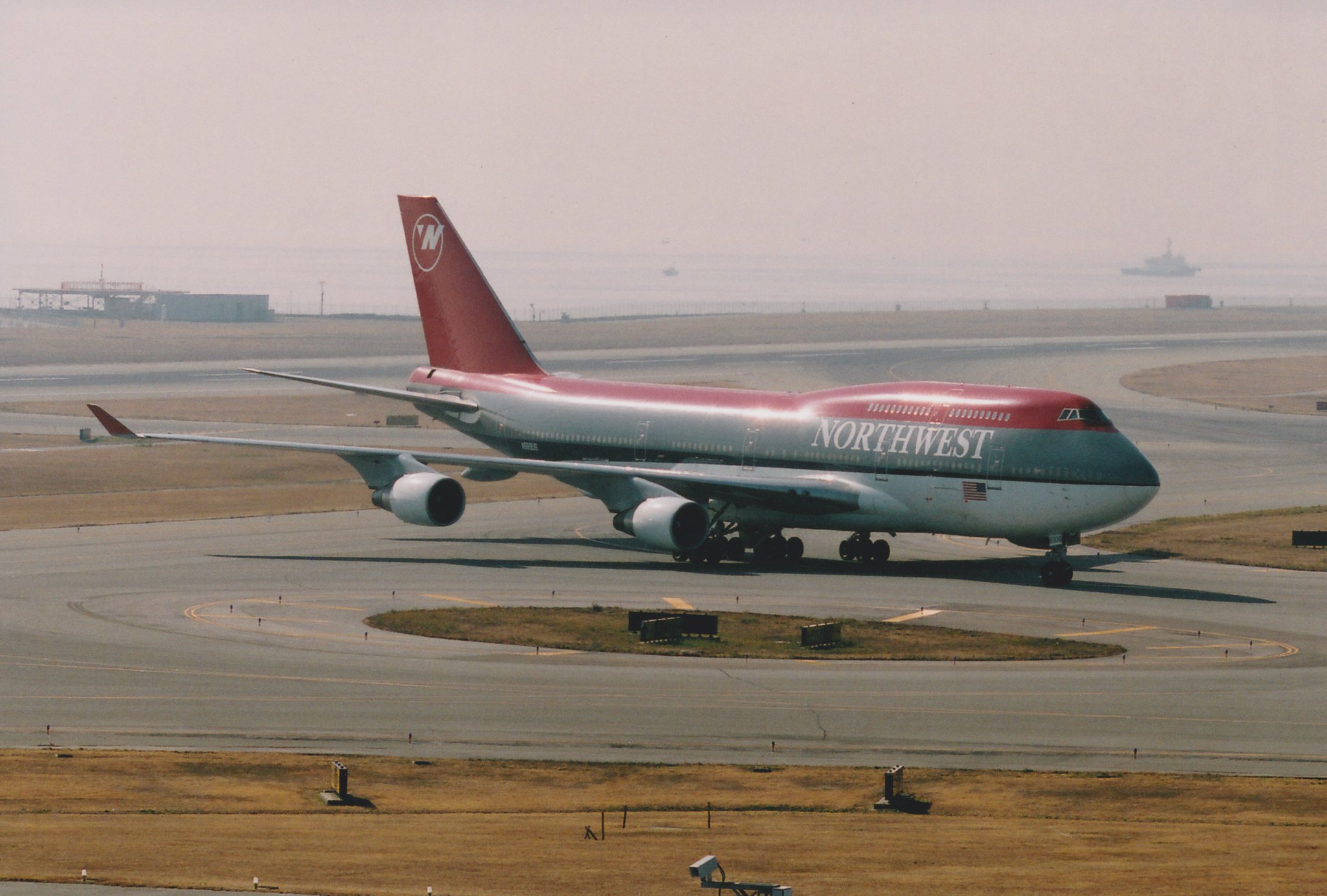 Schabak1/600ノースウェスト航空 B747-400 𝒲𝑒𝓁𝓁𝓉𝑜𝓅 𝒜𝓋𝒾𝒶𝓉𝒾𝑜𝓃