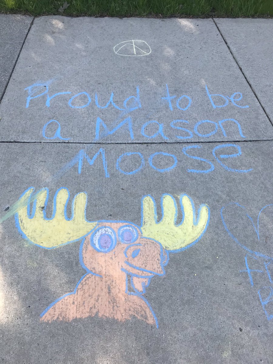 KarenFrakes219's tweet photo. Thanks for the kindness of the Mason Community that touched our hearts with this gesture of love.  These thoughtful, artistic treasures were found all over the Mason sidewalk entrance  to greet us as we walked in to pack up our classrooms.  @masonlearners @rbishop_jr https://t.co/PzNKL7YS3R