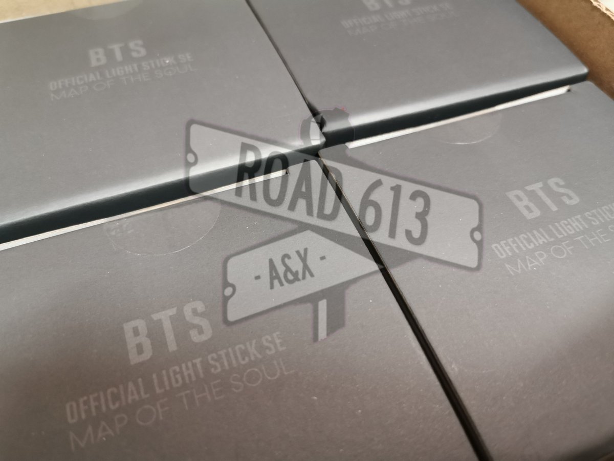 Road_613's tweet photo. 1st Batch of MOTS Ed Official Lightstick received π Other MOTS MDs and LS around July to August pa...konting tiis pa beshies...π
#Road_613 #Road_613Updates #Road_613OnHand https://t.co/N8xEzUrs5j