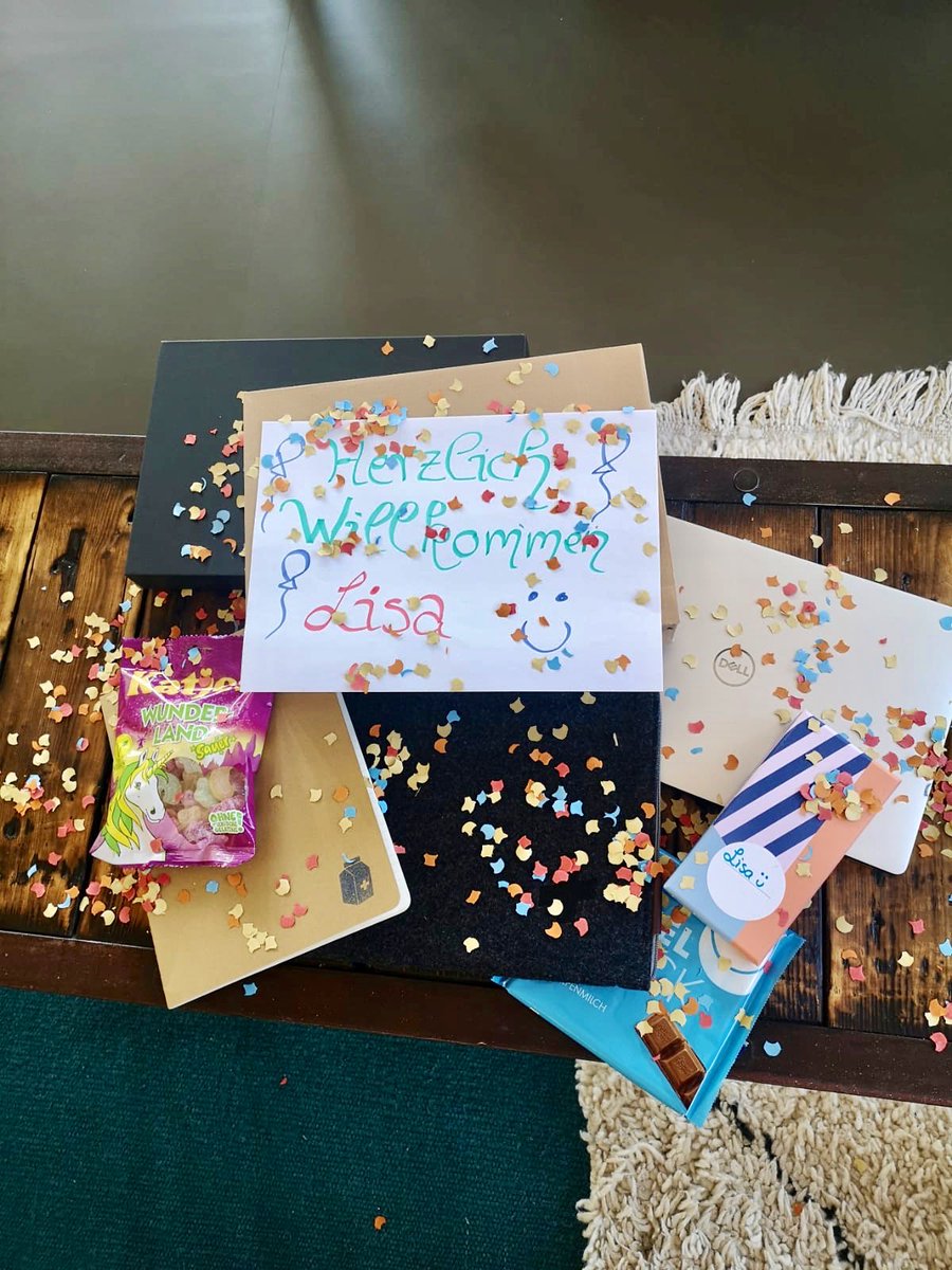 Liebe Lisa, wie schön, dass du seit heute auch Teil des Teams bist! 🎉 Wir freuen uns und wünschen dir einen tollen Start! 🥂 @reallife_shazam #rsmDUS #change2gyle