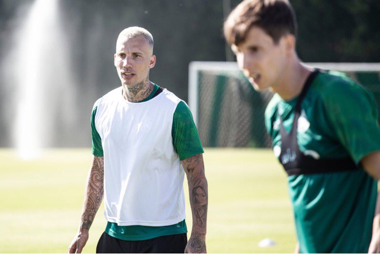 👀⚽💚 <a href="/realracingclub/">Real Racing Club</a>