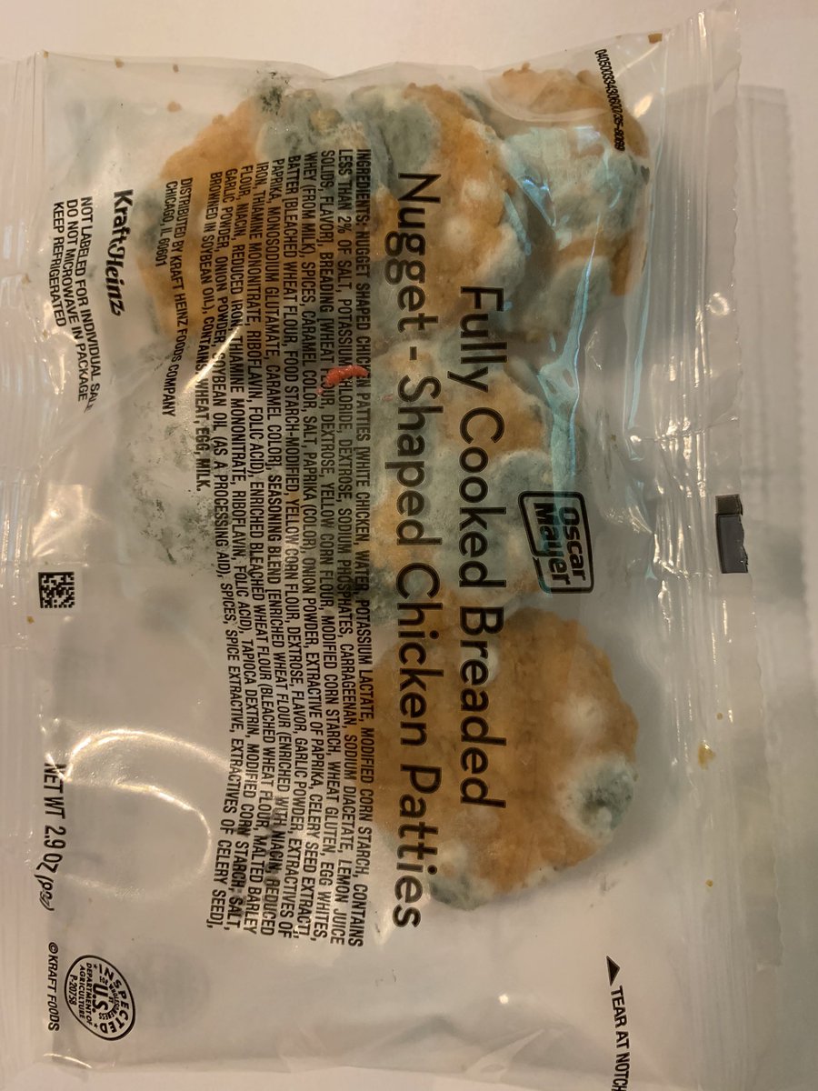 alrisher's tweet photo. @RealLunchables um... https://t.co/8gYxe7QeAL