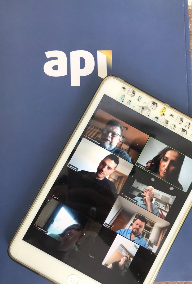 apigirona's tweet photo. Professionals API de Lleida i API de Girona compartint formació sobre la signatura digital amb https://t.co/b73vdCYErk
#signaturaDigital #certificacions #openum #formació #apiLleida #apiGirona
▶️ https://t.co/WFkfyAZf4s https://t.co/zl54djz3B1