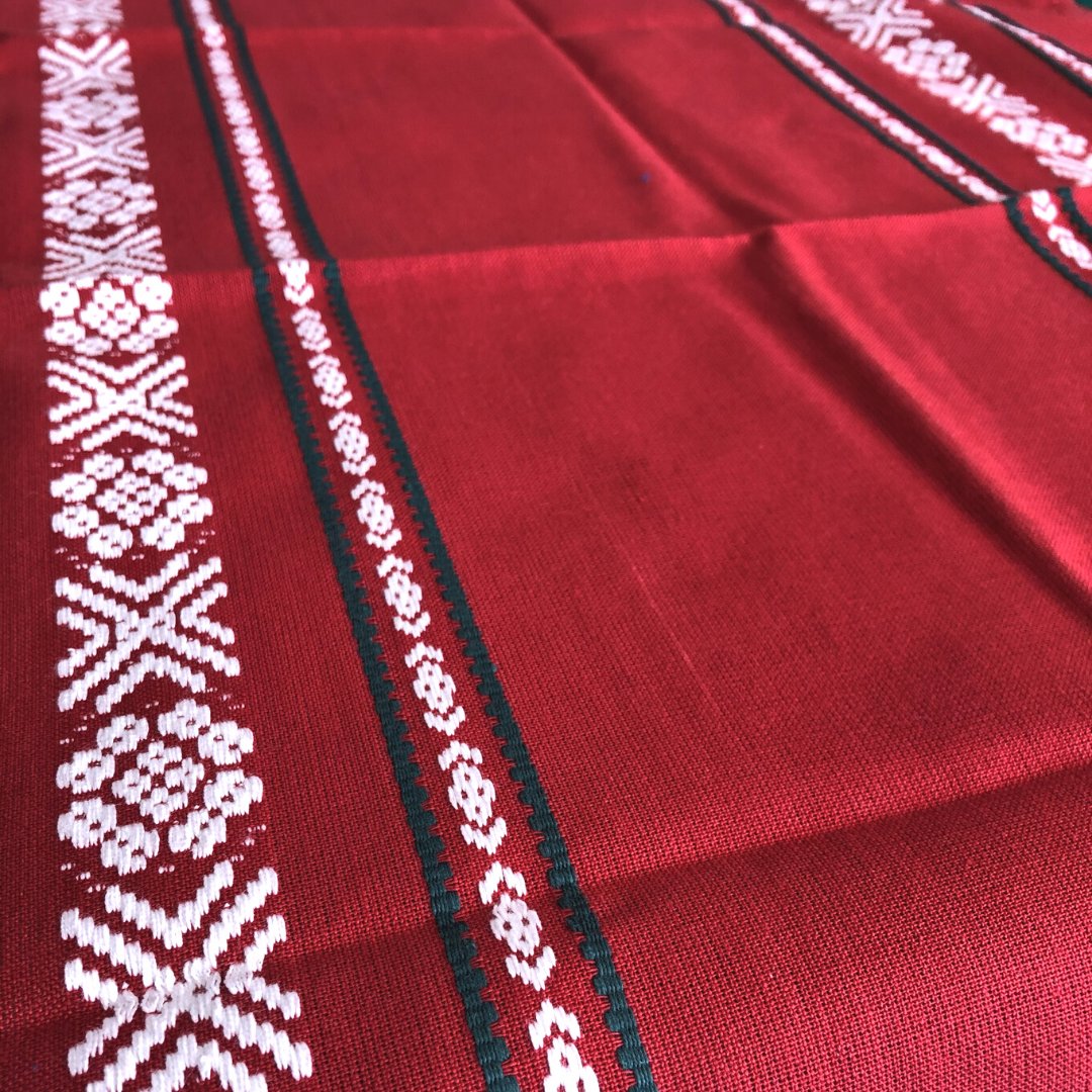 nonbait's tweet photo. 🏠 El tejido vasco es muy caractarísticos en txokos, hogares, restaurantes, sociedades gastronómicas... ¿Qué color te gusta más? 🤩

➡️ https://t.co/VutpKkAYYb

Mira manteles, servilletas, bolsas de pan, trapos de cocina... y todo lo que tenemos con estos tejidos. https://t.co/QlUsJrV1qL