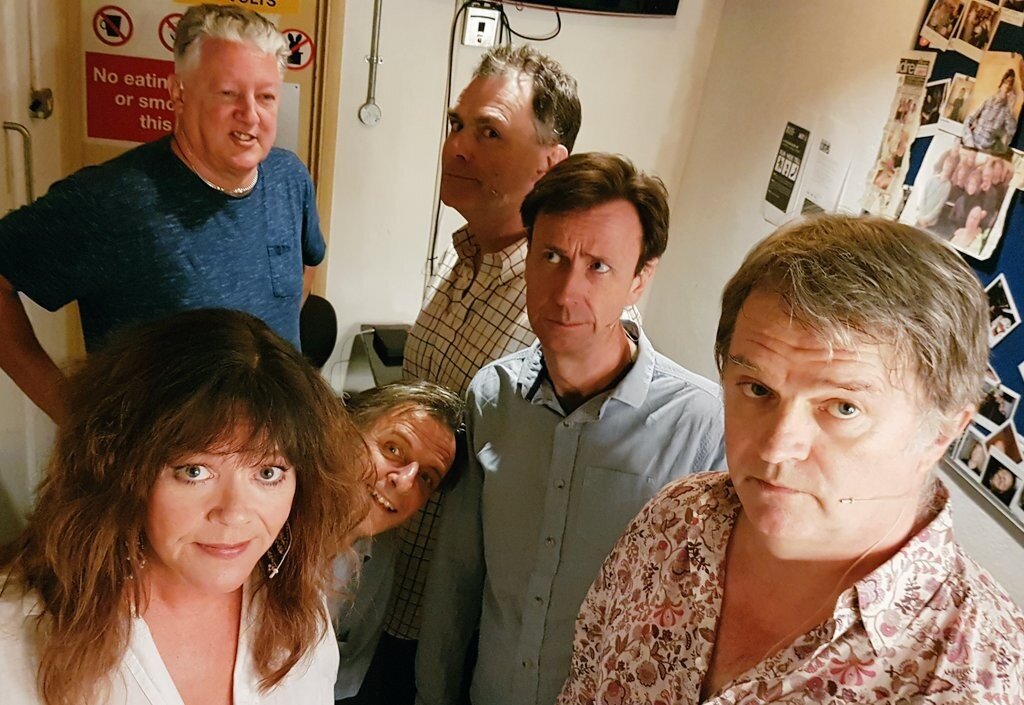 MidlandsImprov's tweet photo. June highlights:
* Comedy Store Players first ever online show
* @NoiseNextDoor follow up on @BGT success
* 100+ improv shows to watch in your living room

https://t.co/hfqezyv43w https://t.co/VjwOFpbviX