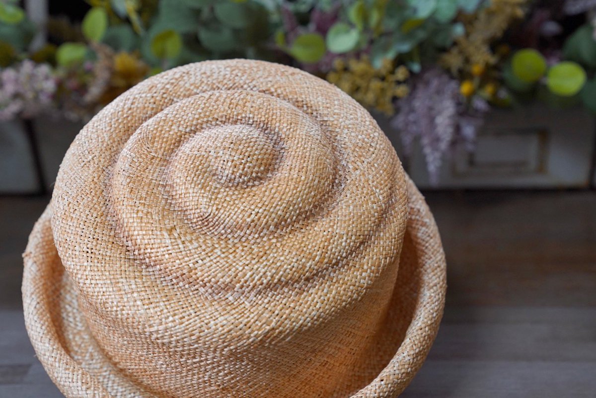 KENT_HAT's tweet photo. 🌀ぐるぐるシナモンロール🌀

#hat #手作り #ハンドメイド #帽子 #ハット #シナモンロール #シナモンロールハット #夏 #麦わら帽子 #breadhat https://t.co/YCApLinHQN