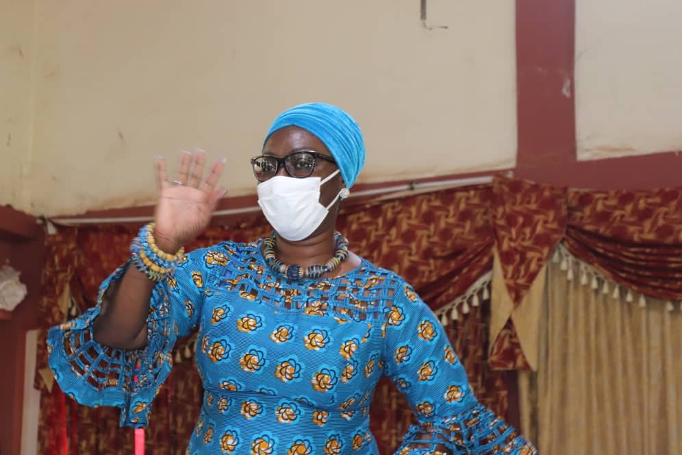 mocghana's tweet photo. Minister for Communications, Hon. Ursula Owusu Ekuful today cut a sod for the construction of 30 CICs at Asuom in the Eastern Region. @UrsulaOw @mocghana @_Africa24 @nenyi_issiw @moigovgh @GIFECGhana @NitaGhana @DPC_Ghana @NCAGhana @GhanaTechLab  @NAkufoAddo https://t.co/8ttsTNH9Ci