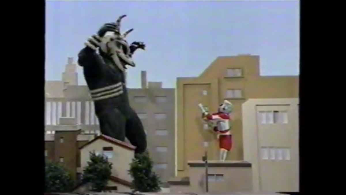 Kurik クリック 西のヒゲ على تويتر 新作のウルトラマンz楽しみ 間違えた この画像仮面ライダーzやったわ これはそもそもタッパがあるから怪獣と戦わされてるって設定のコント のちにこの番組に出てた板尾さんは本当に仮面ライダーになってびっくりしたなぁ