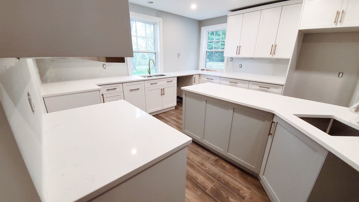 HfxLiving's tweet photo. Don’t let those angles frighten you! We got you covered #livingstonehfx
.
.
.
#stone #countertops #stonecountertops #quartz #quartzcountertops #kitchenremodel #kitchenrenovation #renovation #remodel  #kitchen https://t.co/OSZeGYNIgg