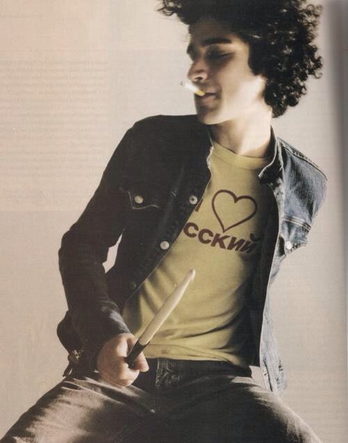 Happy 40th Birthday to The Strokes\ drummer Fabrizio Moretti!

 