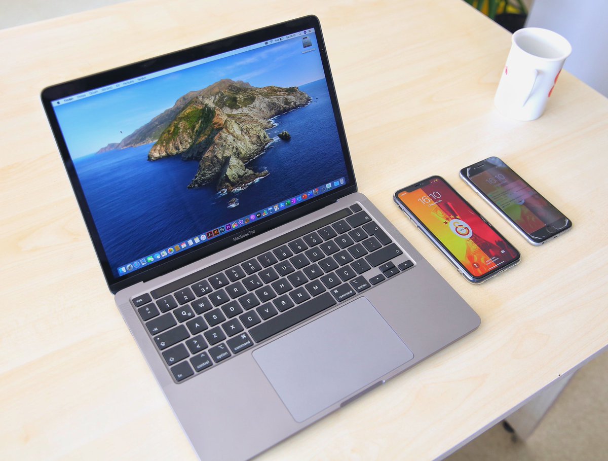 Starbucks kombinim tamam 😎