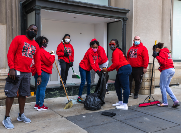 CLEMetroSchools's tweet photo. Wade Park Principal Lee Buddy Jr. helped his students process the protests. In the aftermath, they even helped clean up downtown. https://t.co/pgM2nagJaJ https://t.co/CBMMksVyg5