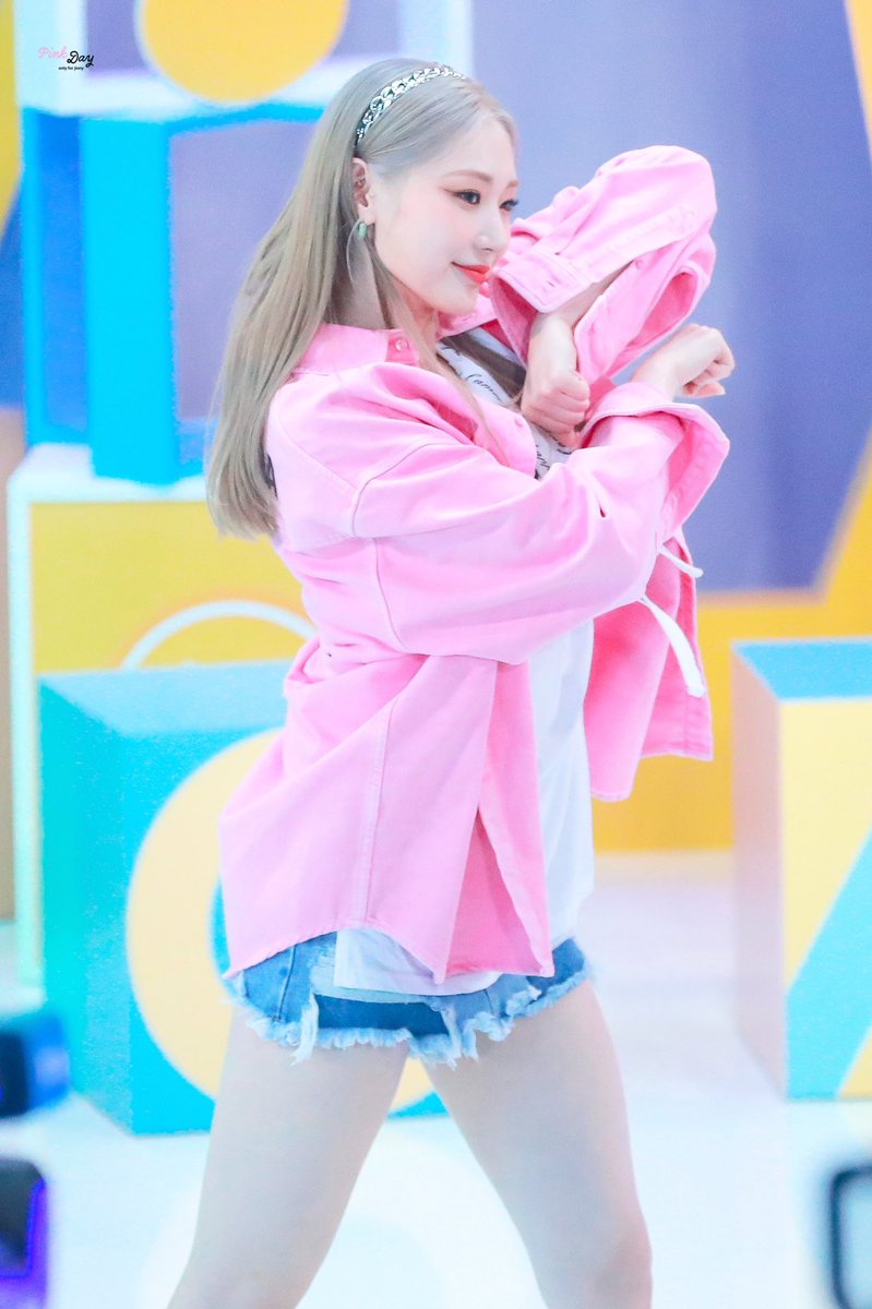 jinnyupdate's tweet photo. ☼ #진희 ♡ #시크릿넘버 ☼ 
©⇢ pinkday_jinny | 200601

#SECRETNUMBER #JINNY https://t.co/zEVgMsR1C4