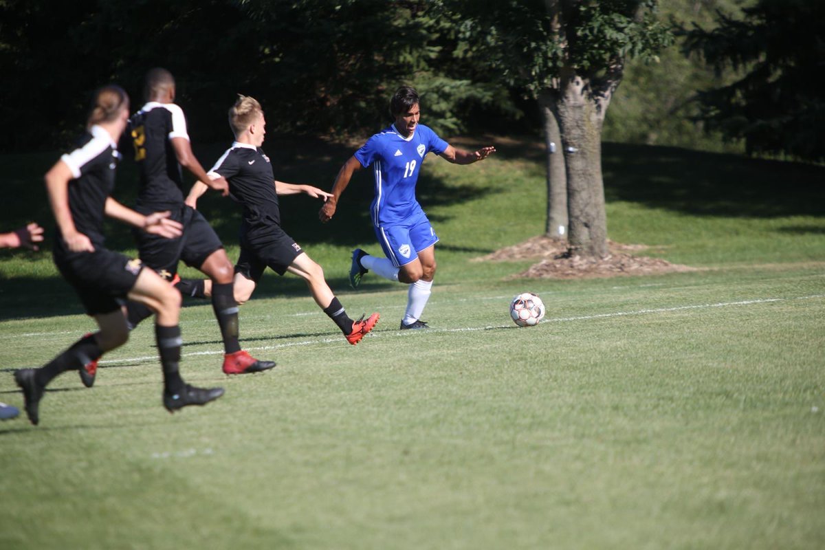 We are excited to announce our newest addition, Mateo Méndez from Iowa Western Community College. Welcome to FMU Mateo #GoPats #SwampEm