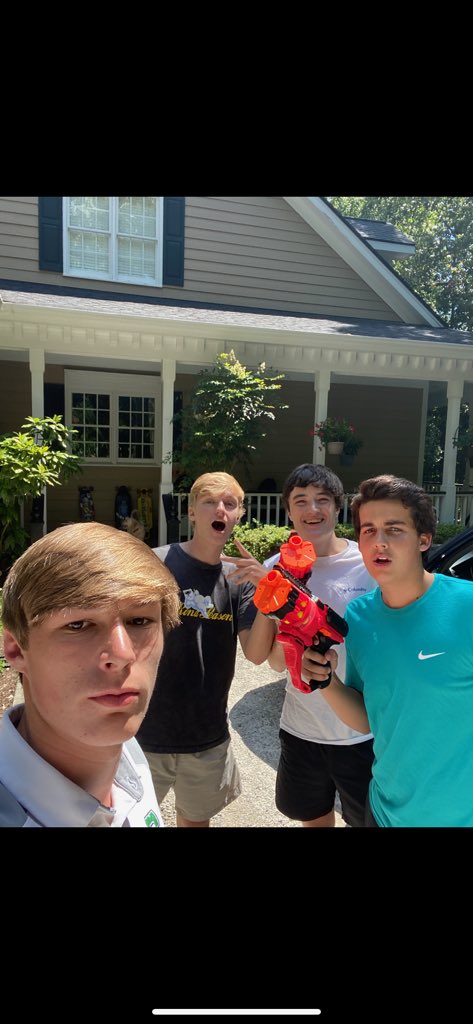 meat_munchers's tweet photo. johnson bottoms takes down team captain charlie keen 😤😤😤 @Theuntouchabal1 not so untouchable are you? https://t.co/JaupXIa0z7