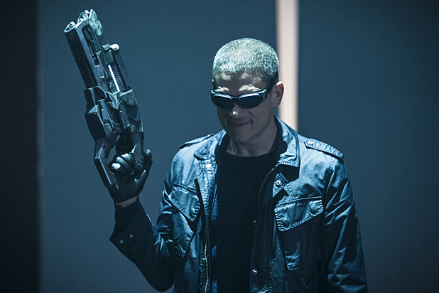 Celebrating a birthday today is also the CW\s cool handed Captain Cold aka Wentworth Miller!!! Happy 48th, Mr Snart! 
