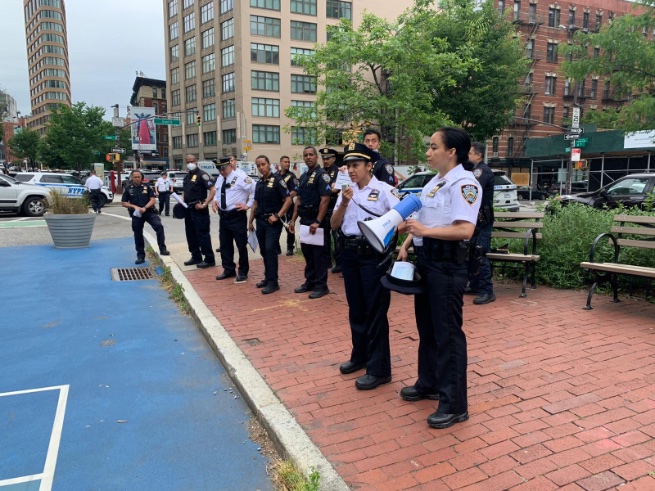 GAHLEP2's tweet photo. Want to thank all GAHLEP members who are out standing post against Chaos and protecting the Citizens of NY. GAHLEP President and Founder Sgt Johnny Nunez is out holding the line as well. https://t.co/XwHP9Yc9Oa