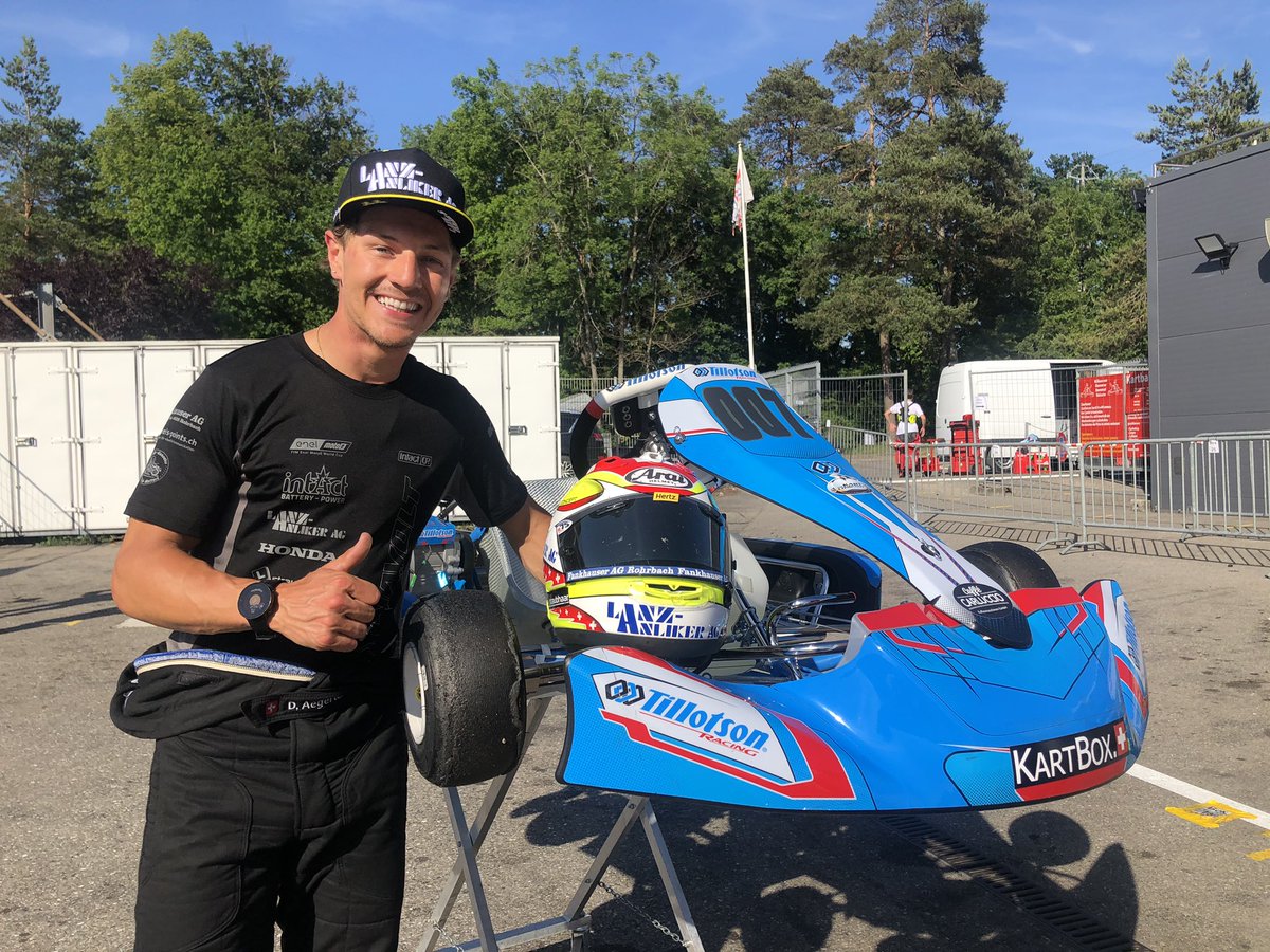 DomiAegerter77's tweet photo. Karting Day 🏎🔥 Danke @kartbox.ch für die professionelle Unterstützung 👏 Hat sehr viel spass gemacht @kartbahnlyss
Wer mal probieren will @kartbox.ch anschreiben ✊
#kart #lyss #kartbahn #karting #fun #sun #slide #profi #kartbox #rent #switzerland #motos #car #power #friends https://t.co/IkfbAdDENJ