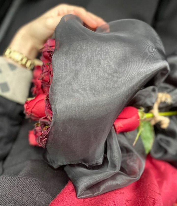 Sığına bileceğimiz bir 
   kişinin varlığı, 
Sağlığımızı iyi bir 
          beslenme ve 
egzersiz programından 
   bile daha iyi etkiliyor.....