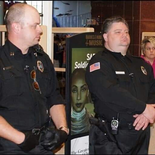 OnGuardSecurit1's tweet photo. On Guard Security provides quality #SecurityGuards and #SecurityServices for #TemporarySecurity details in #Nashville and across #Tennessee and #Kentucky. For more info call us at 615-361-4141.
https://t.co/8yK9m05hkL https://t.co/DeBhxk57ep