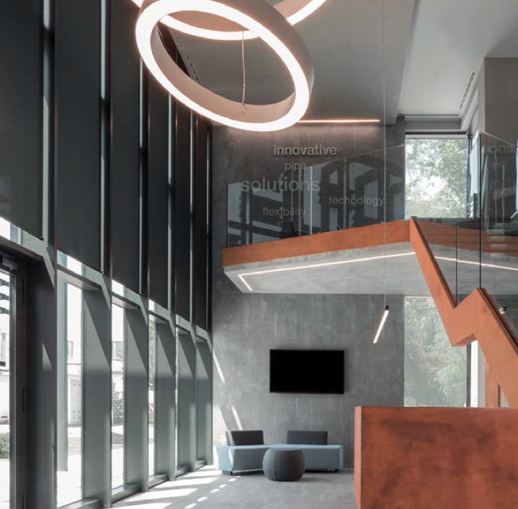 soluarquitect's tweet image. Al abordar #ProyectosContract pensamos cómo pueden beneficiarse de una estética q marque la diferencia y aporte personalidad desde los elementos base, como #revestimientos. @LaminamS ofrece multitud de acabados que aportarán la nota clásica, refinada o rompedora. Consúltanos.