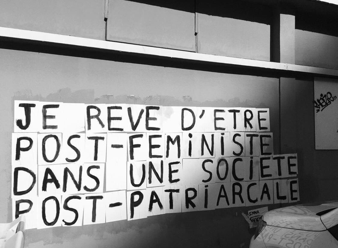 LEnragees's tweet photo. Message d’@femeninna après avoir reposté un de nos collages !! 
Nous ne collons pas pour détruire ou par simple plaisir Nous ne voulons plus compter nos mortes nous voulons la fin de toutes formes de violences qu’elles soient sexistes sexuelles ou qu’elles mènent à un feminicide. https://t.co/a8zEQROcLt