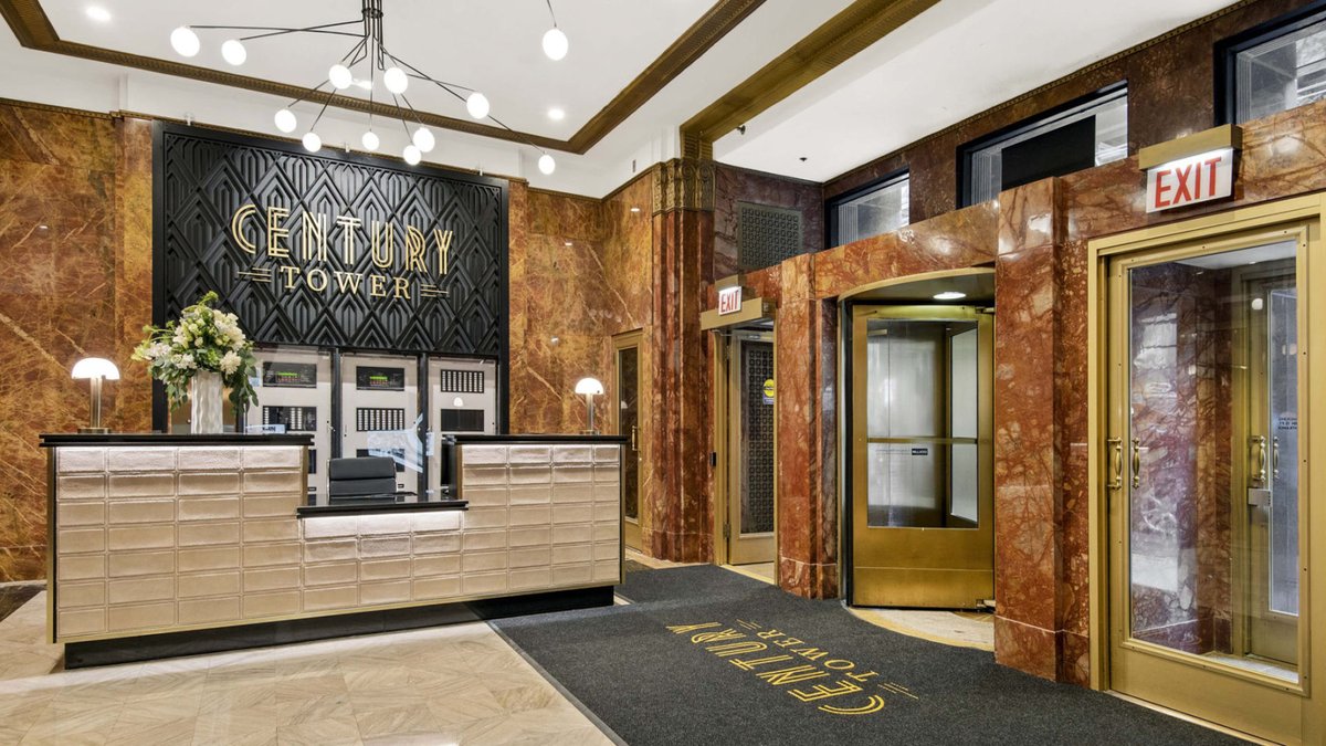 Restoration work wraps up at Art Deco landmark in Chicago

<a href="/leobuild/">Leopardo Construction</a> <a href="/stantonic/">STANTONIC</a>

rejournals.com/restoration-wo…