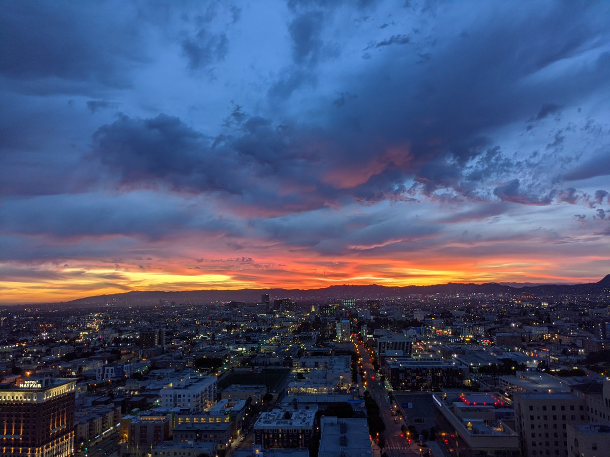 t_paha's tweet image. Sunset was wonderful last night.