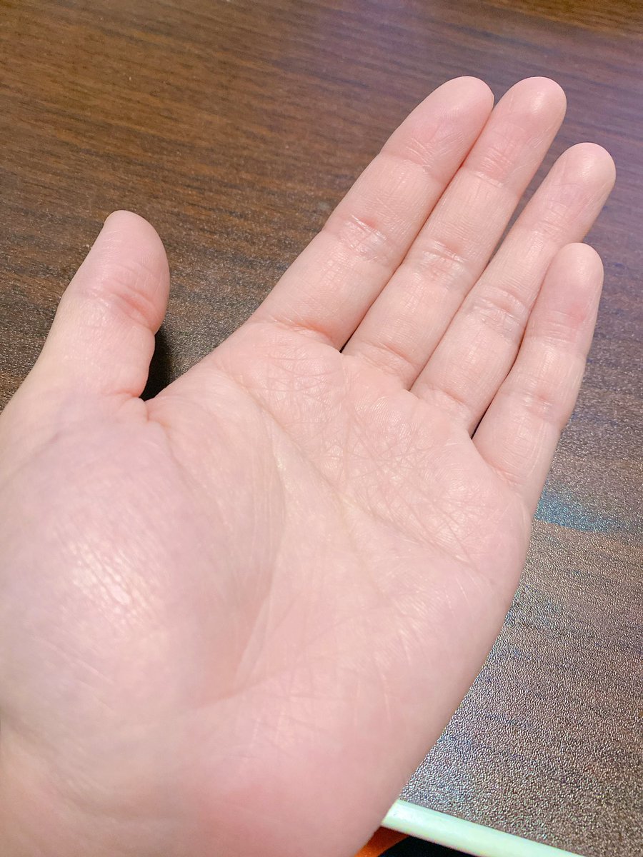 あゆくま ねむい人 やっぱ自分 男性にしては手が小さい よくミラーレス一眼とかのレビューで男性は小指あまりするっていうけど 自分の場合しっくりくるのよね riiiとかジャストサイズ あゆくま ねむい人 やっぱ自分 男性にしては手が小さい よくミラーレス一眼とかのレビューで男性は小指あまりするっていうけど 自分の場合しっくりくるのよね riiiとかジャストサイズ