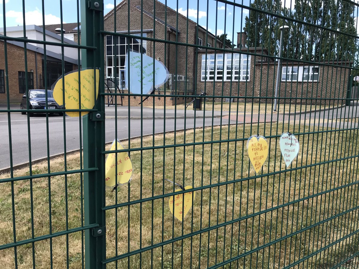 ManselLearning's tweet photo. So proud of our Mansel families! What lovely messages - thank you to each and every one of you #teammansel #missingyouloads https://t.co/EmlJXq1QCn