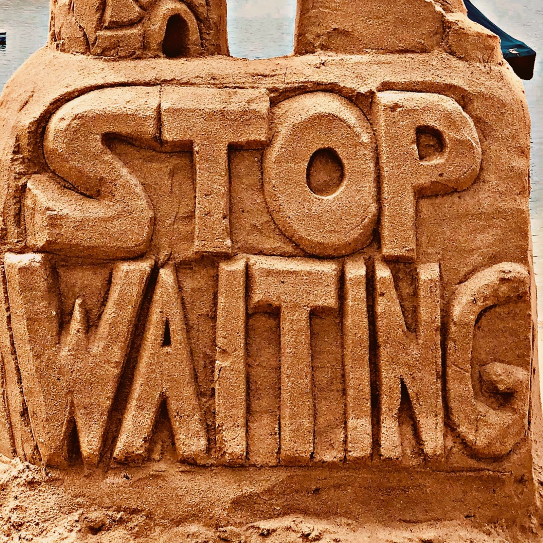 movestudio's tweet photo. Stop waiting for permission to do what feels good. Join us today at https://t.co/knx5NLpv4X #feelgoodfitness #movestudiodallas #getmoving https://t.co/xW6x22Yj6J