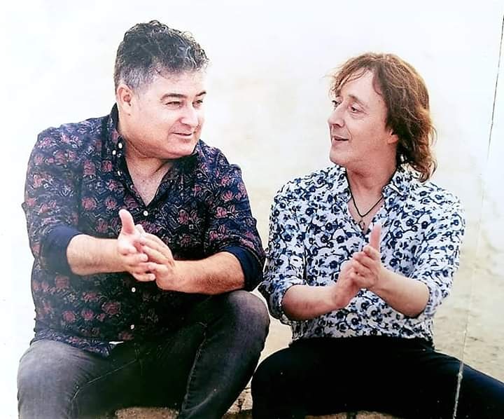 Feliz martes para tod@s @shadeanlight @Maitavendek <a href="/MBerdonce/">Manel Berdonce</a> <a href="/ElFiesta_es/">ElFiesta.es</a> <a href="/RBenitoOficial/">Rosa Benito🌹</a> <a href="/FBarrerOficial/">Fernando Barrero</a> <a href="/RosarioMohedano/">Rosario Mohedano</a> <a href="/joaquin1hurtado/">Joaquín Hurtado</a>